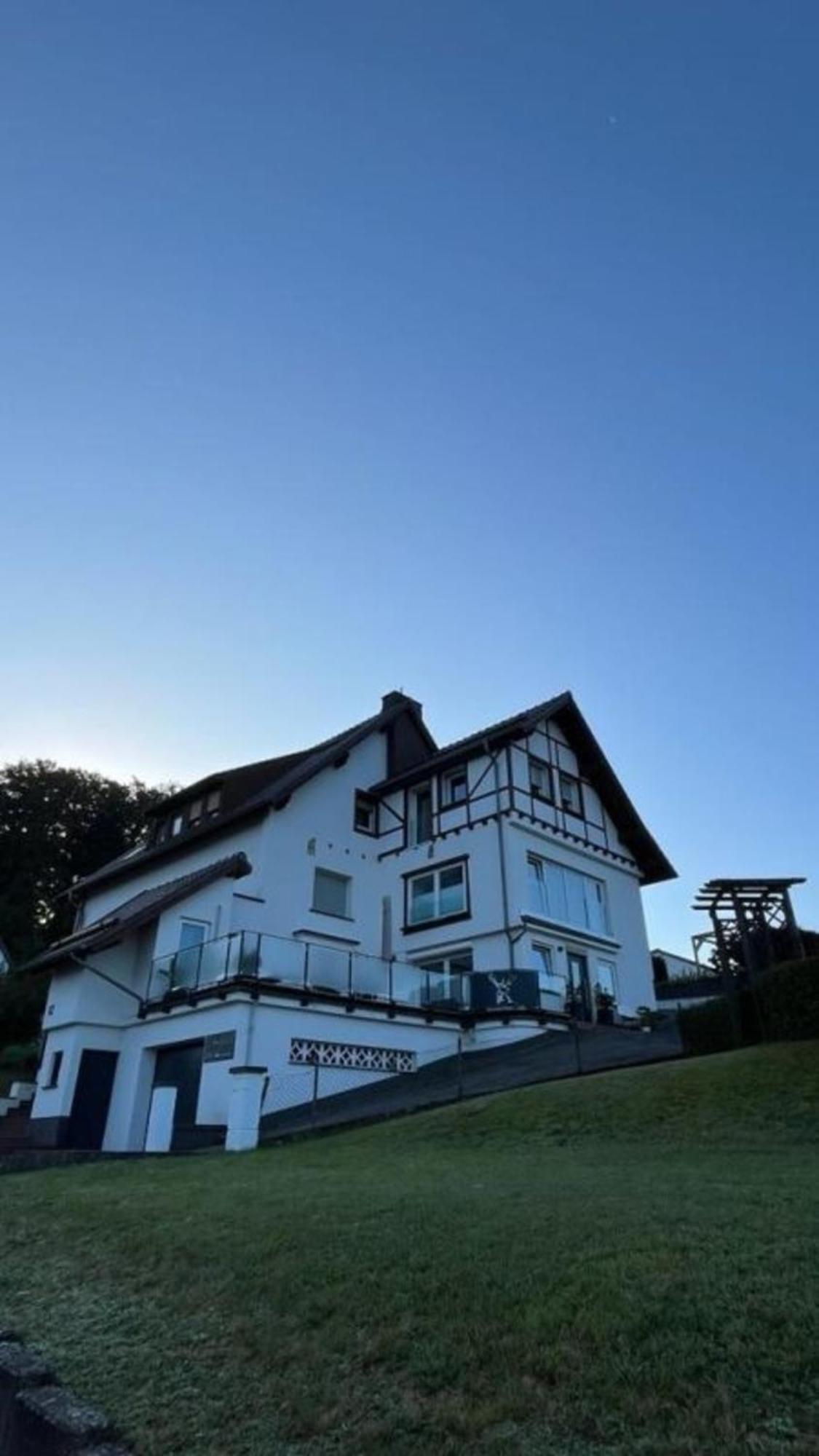 Wellness Appartement Eifelglueck Pelm Екстериор снимка